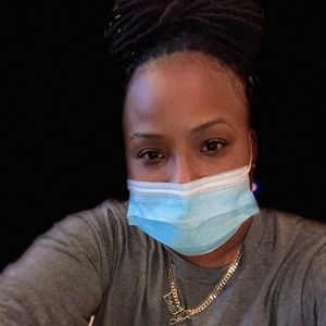 Meet your Posher, Crystal